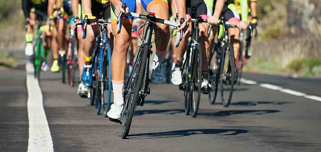 ciclistas en Uruguay corriendo